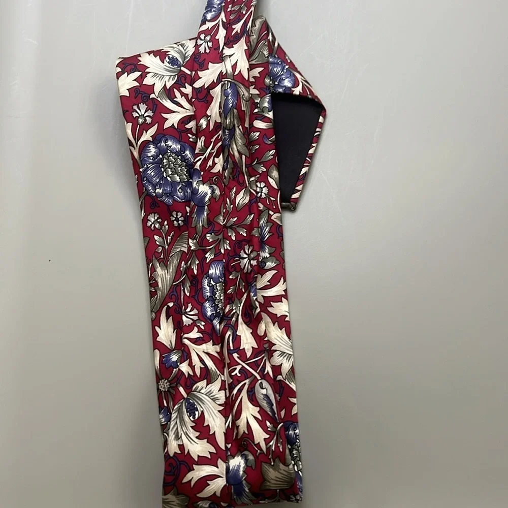 Oscar de la Renta Red Floral Tie